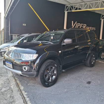 MITSUBISHI PAJERO DAKAR 3.5 HPE 7 LUGARES 4X4 V6 24V FLEX 4P AUTOMÁTICO
